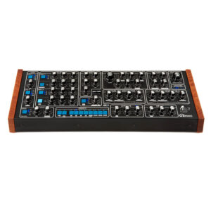 e7 GS Music sintetizador PREVENTA